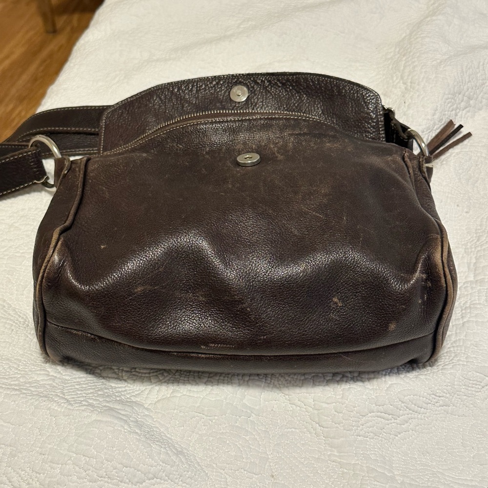 Brown Leather Roots Purse / Messenger Bag. - Picture 9 of 15